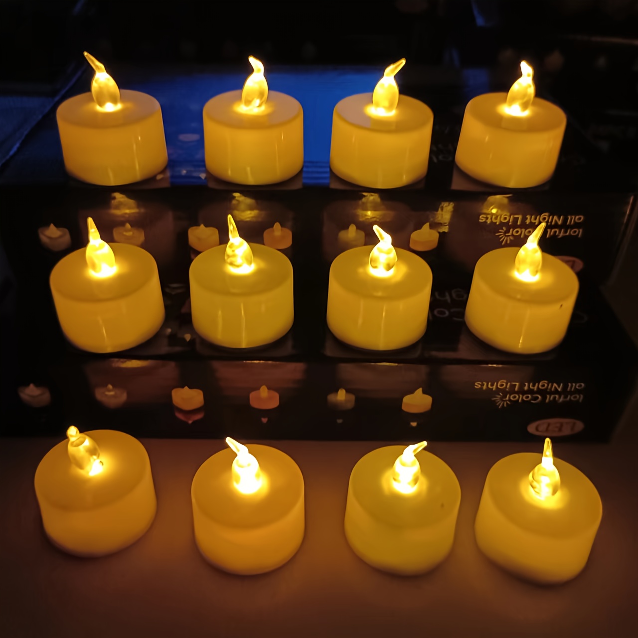 Familien-Feiertags-Dekorationsset | Ganzjahres-Feststimmungsleuchten | Party-  Essentials | Weihnachtsnachtt Atmosphärenkit | 12 Stück flammenlose LED-Tee-Lichter, warmes Gelb Flackern für Baum /   – Sicher &   Design