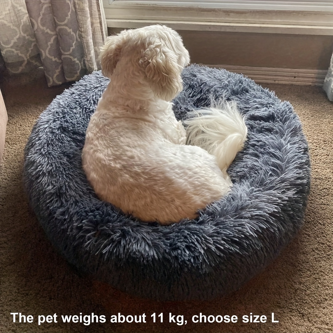 Plush Round Pet Bed Close Up