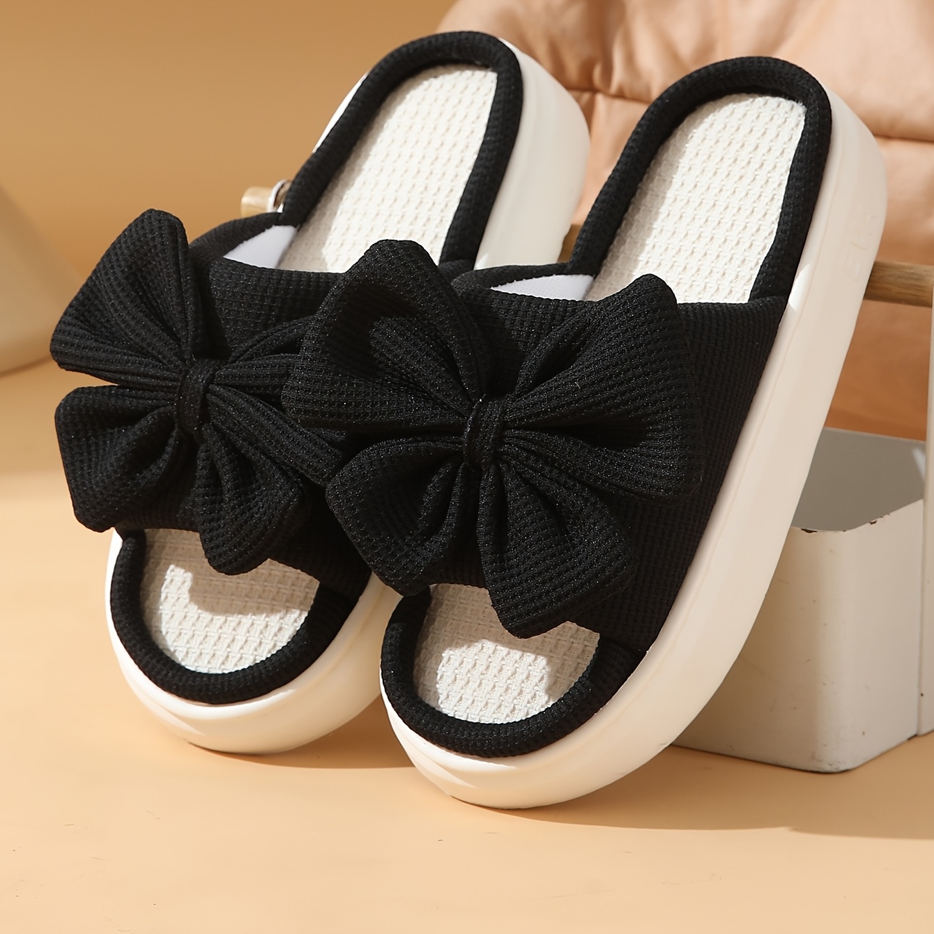 Image of Chic Platform Slides With Bows - Trendy And Comfortable Indoor/outdoor Footwear, Women Shoes