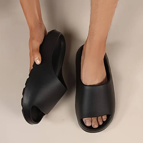 comfortable and casual eva indoor and outdoor unisex soft soled slippers integrated anti slip texture design suitable for home beach and bathroom use