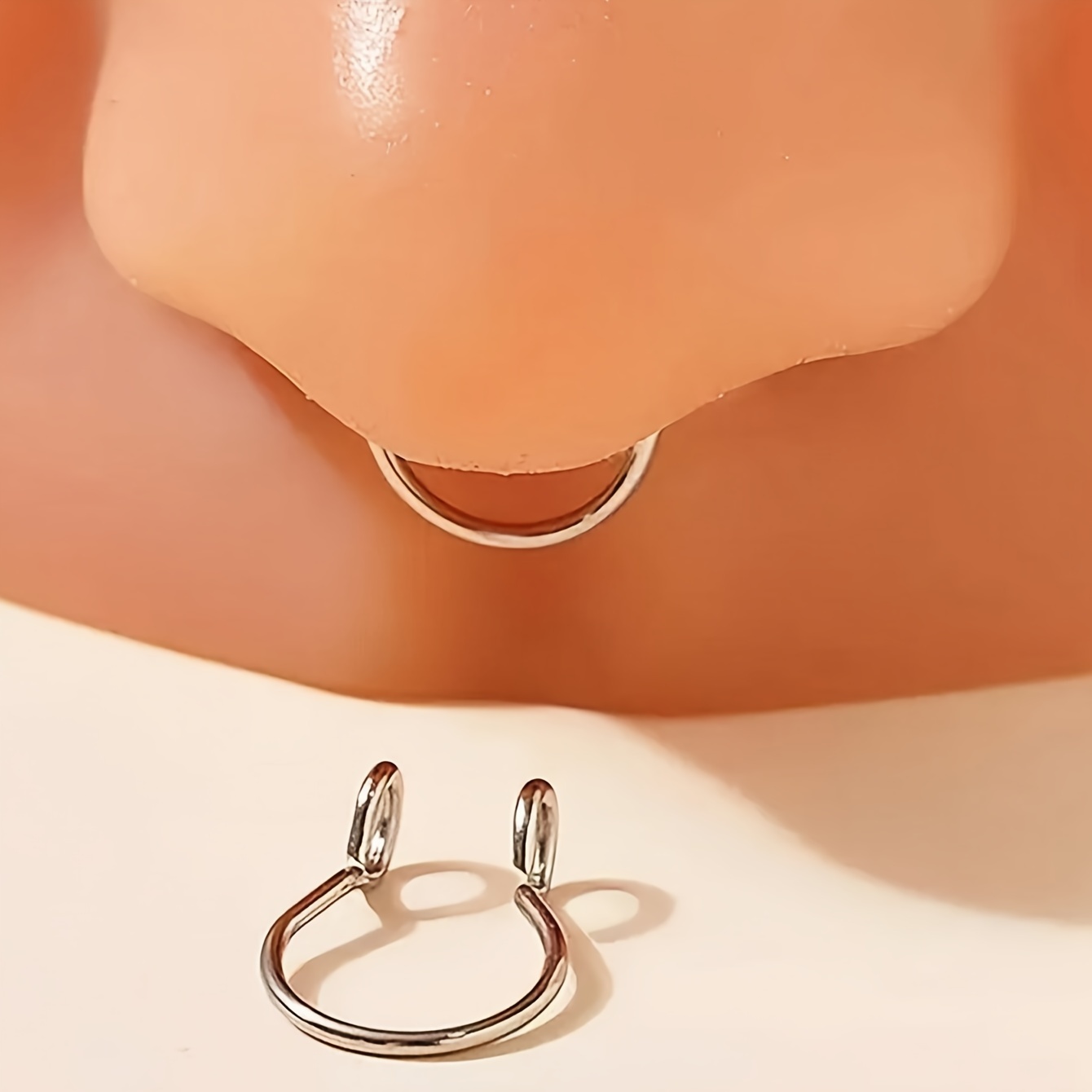 E-shop 2er-Set Edelstahl Clip-On Nasenringe - Elegantes & Schlichtes Geometrisches Design, für Freizeitkleidung oder Partys