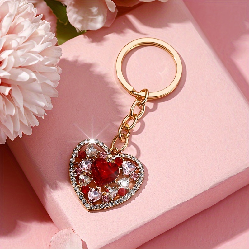 

A Valentine's Day Key Chain Pendant With Water Diamond And Crystal Glass For Women, Gorgeous Decoration And Gift