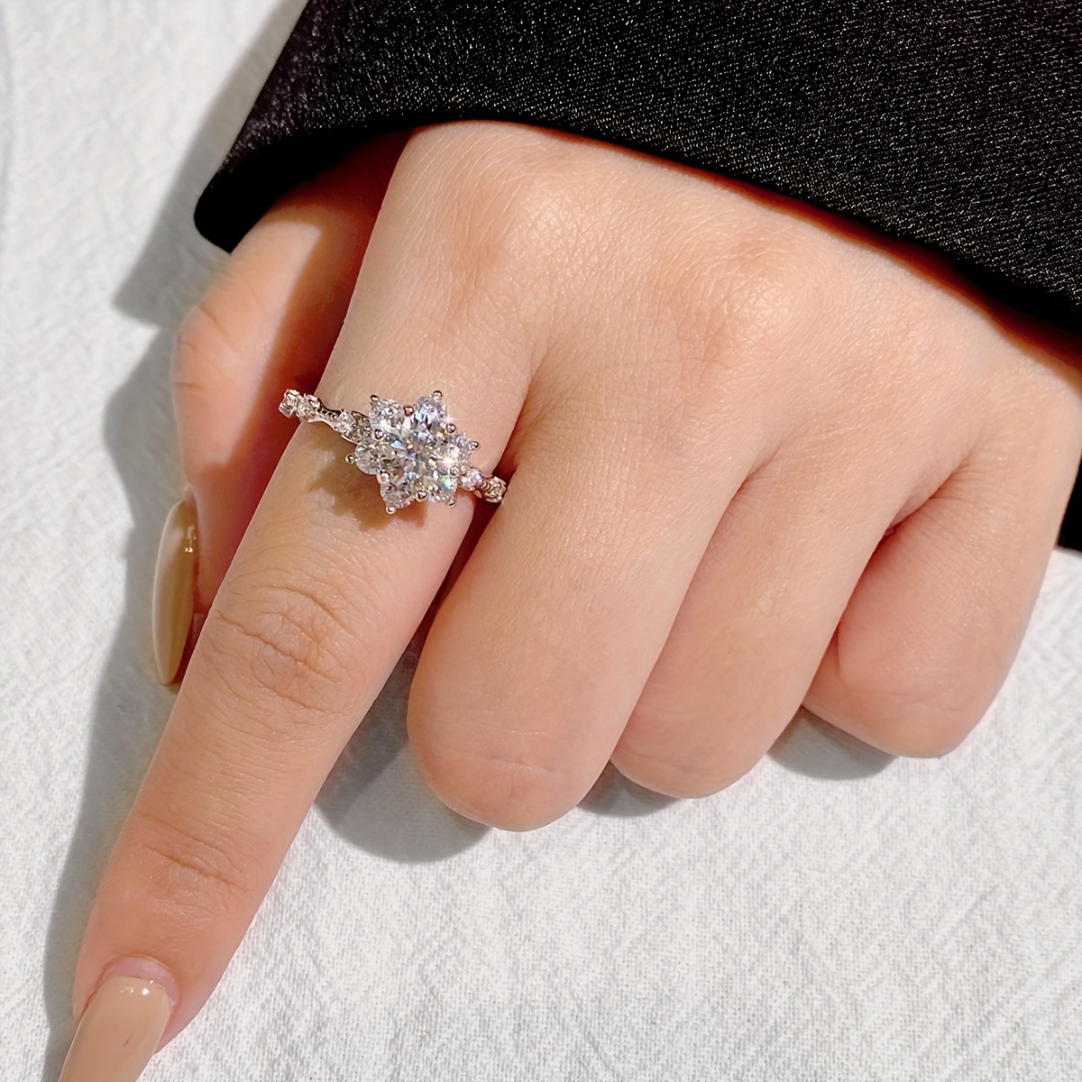 Sparkling 1ct Moissanite Flower Promise Wedding Band