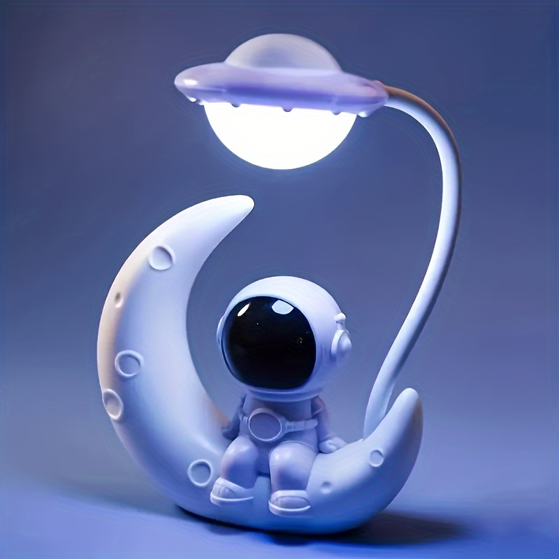 Rechargeable Multifunctional USB Astronaut Ornament Table Lamp for