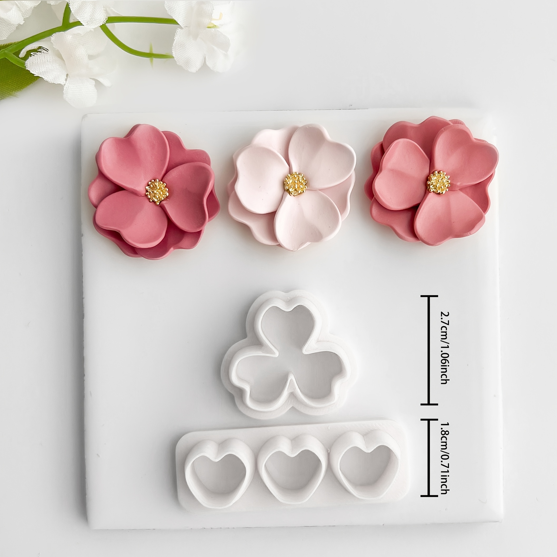 Image of Multi-shape Flower Baking Mold Set - 3 Petals And Heart Shapes, Suitable For , Fondant And Cake Decoration, Perfect For Home Baking And Handmade Sweet Creation, Weddings And Graduations