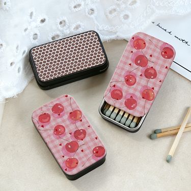 1pc Cherry Print Metal Matchbox, Pocket Matchbox, Mini Storage Box, Multi-functional Storage Practical Small Iron Box, Portable Matchbox, Match Storage Container, Without Matches, with Match Rubbing Paper On The Back, A Wonderful Gift for Dear Ones