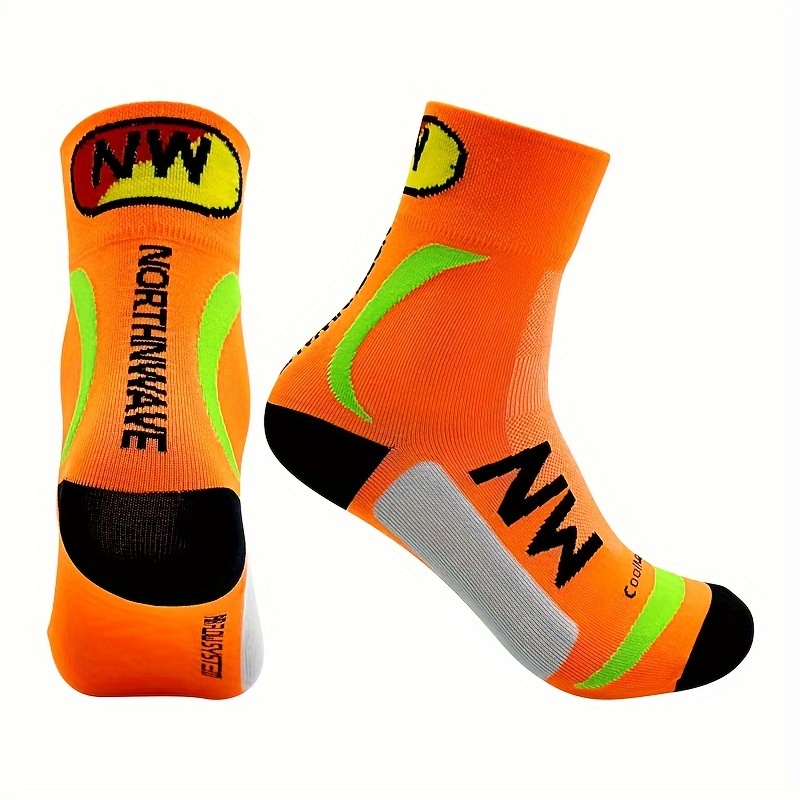 Image of A Pair Of Cycling Socks For Men And Women, Suitable For Racing And Breathable For , Ideal For Mountain Biking And Outdoor Sports