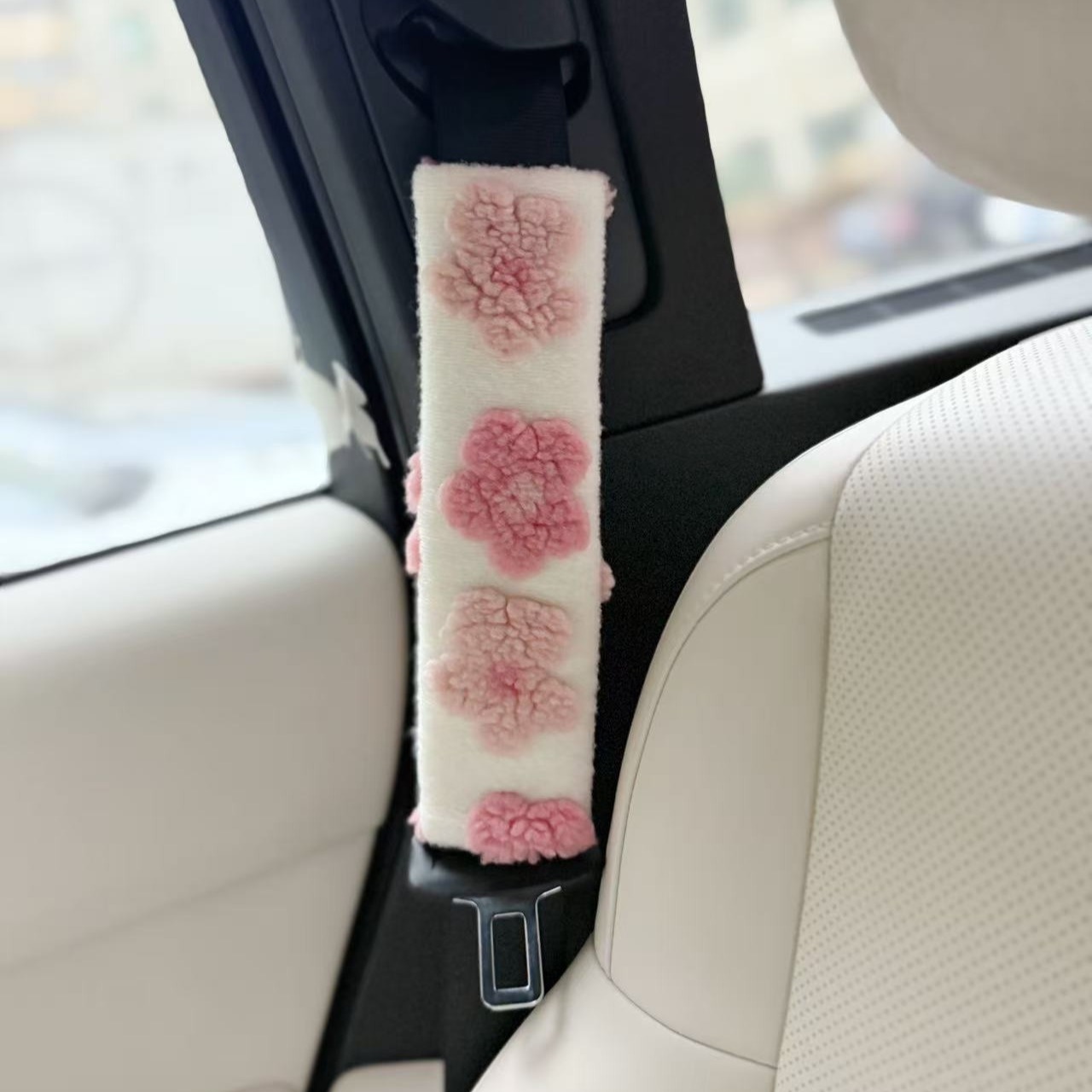 TEMU Car Seat Belt Shoulder Protector - Cute Cartoon Soft Anti-chafing And Neck Flower Cover For Vehicle Safety Belts