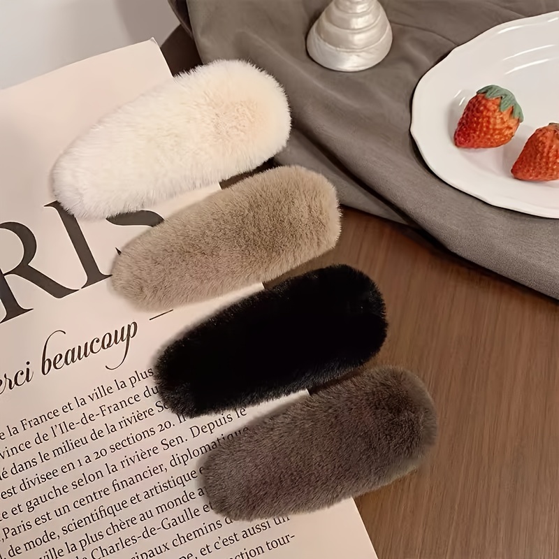 

Épingle à Cheveux en Peluche Épingle à Cheveux Féminine Rétro Frange Latérale Accessoire de Cheveux Automne et Hiver Épingle à Cheveux Lâche Noir