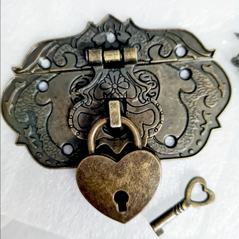 

2pcs Antique Metal Set With Heart-shaped Lock - Decorative Bronze Padlock And Hasp For Wooden Boxes, Vintage Style Hardware Accessories