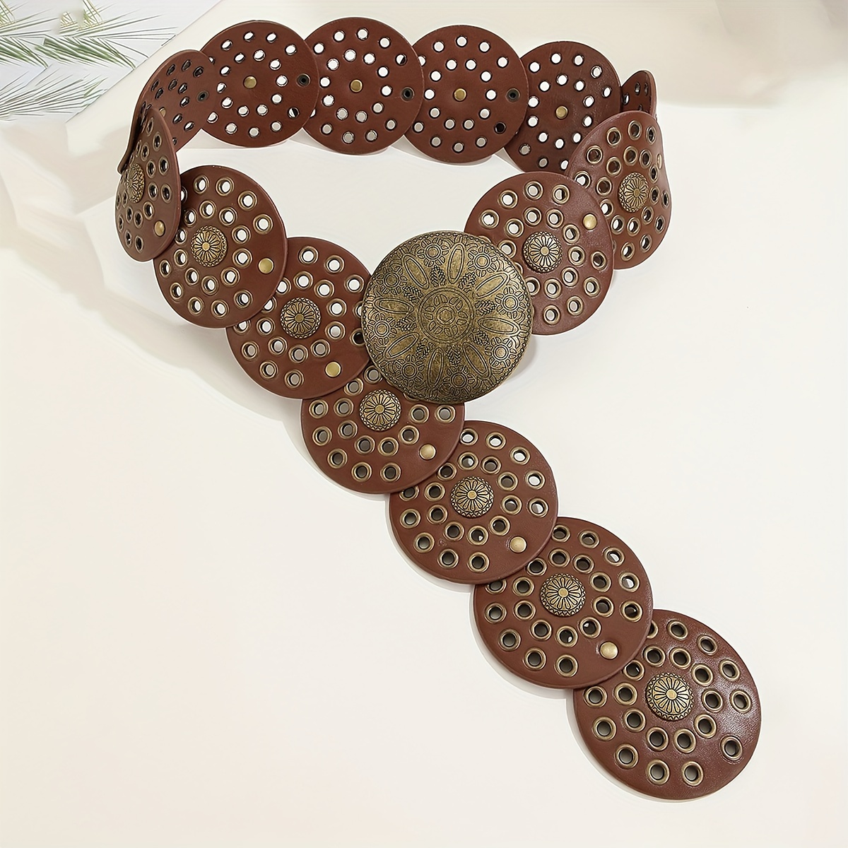 1pc Of Internet-famous Retro Style Western Bohemian European And American Round Ring Rivet Stitching Belt Women's Metal Round Cake Belt Dress Additions Suitable For Women's Parties Daily Wear