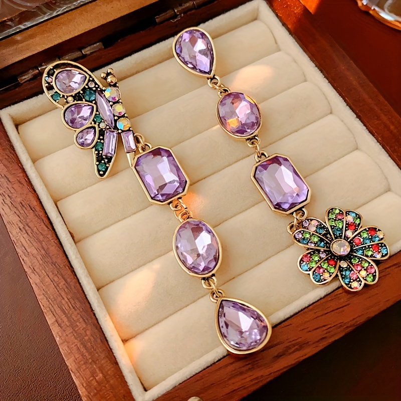 E-shop Ein Paar modische, einzigartige, elegante prächtige lange Ohrringe mit Schmetterlings- Blumenmotiven, geeignet für den täglichen Gebrauch, an