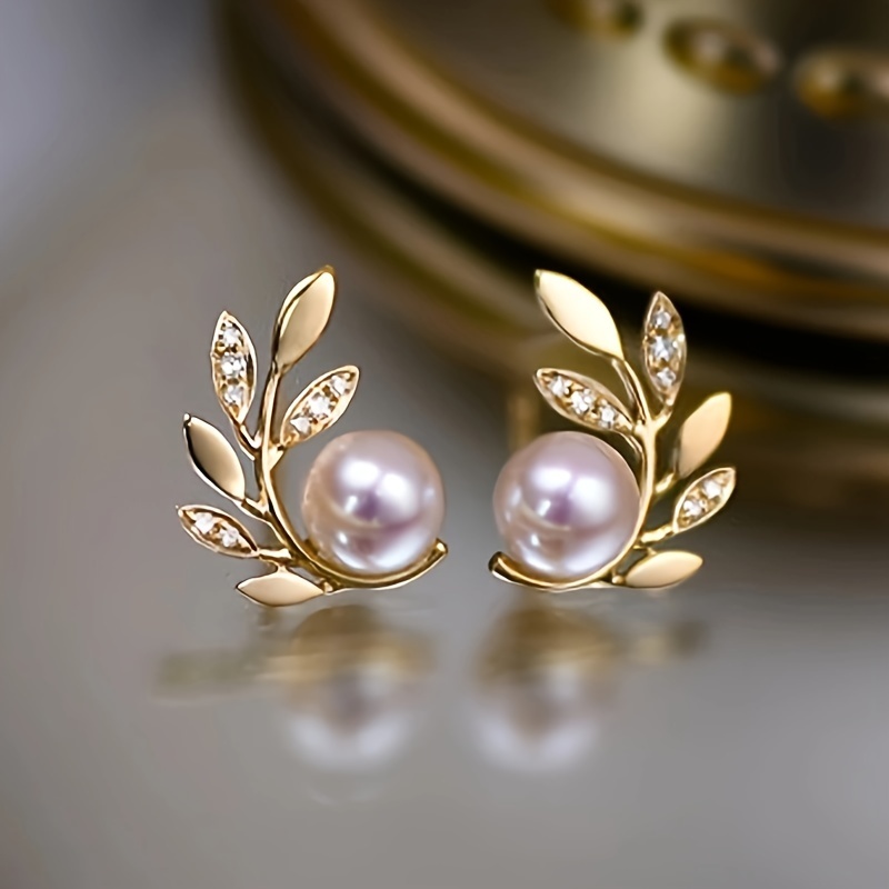 

Boucles d'oreilles délicates en feuille d'or avec imitation de perles - Style vintage élégant pour femmes - Ornements d'oreille pour mariage ou rendez-vous