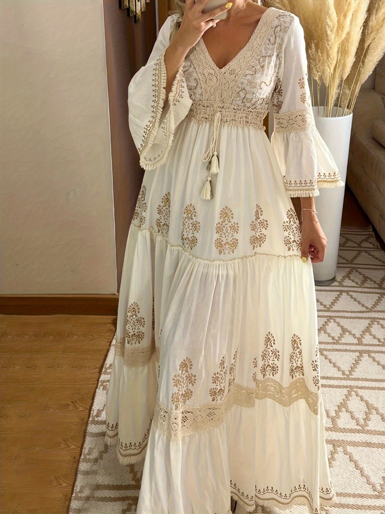 vintage floral lace v neck flare sleeve tiered maxi dress the size runs small   recommended to   size larger Product details 1