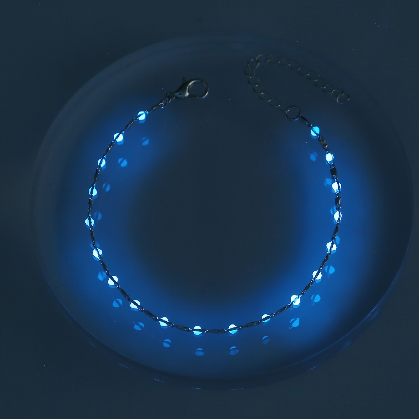 Image of [need After Absorption, No Absorption Will Not Shine] A High-end Sense Of Niche Chain Luminous Bracelet (luminous Bead Number Random)