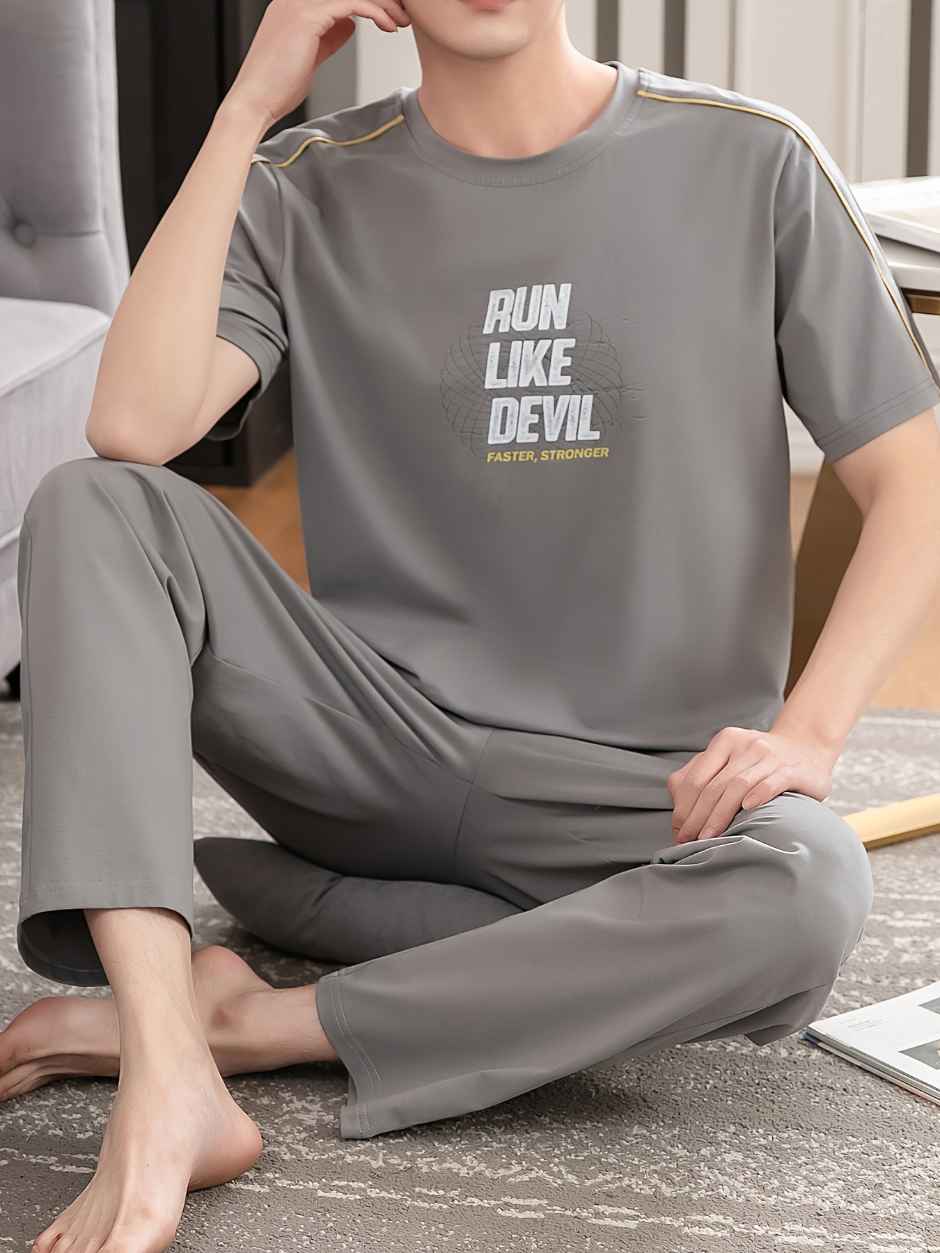 Men'S Casual Summer Cotton Pajama Set - Light Gray, Short Sleeve, Crew Neck, Pocketed, Stretchy Fabric, Regular Fit, No Belt, Home & Outdoor Wear, Relaxed Fit Pajamas | Casual Style | Cotton Fabric