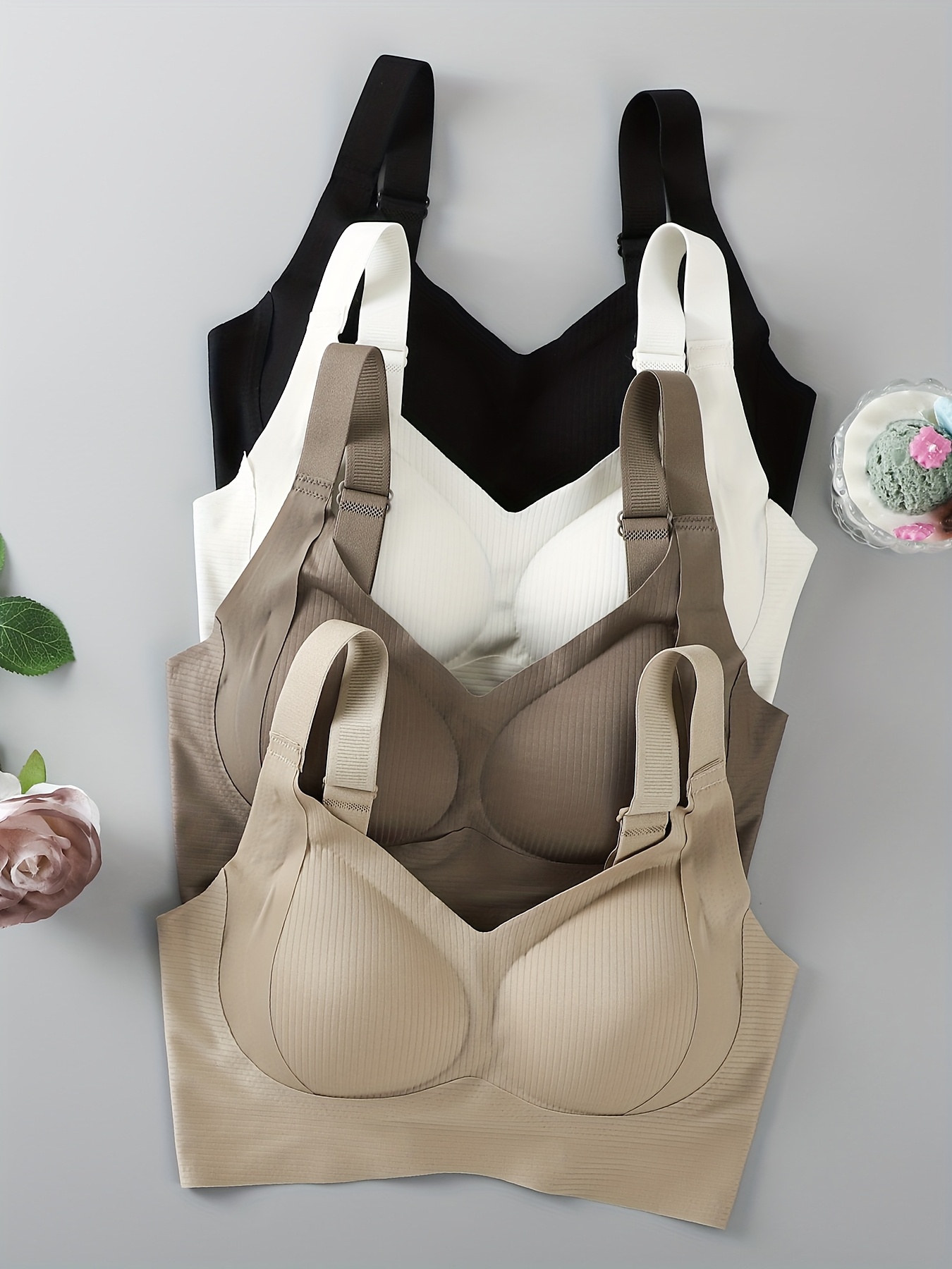 larawan ng item 4-pack na   sports bras para sa babae,   wire, mahangin, may suporta, guhit na ribbed na  , adjustable na straps, hook-and-eye closure sa likod, back-lifting, push-up, gathering, seamless, para sa suporta sa bra bulge at -sagging, vest-style na bras