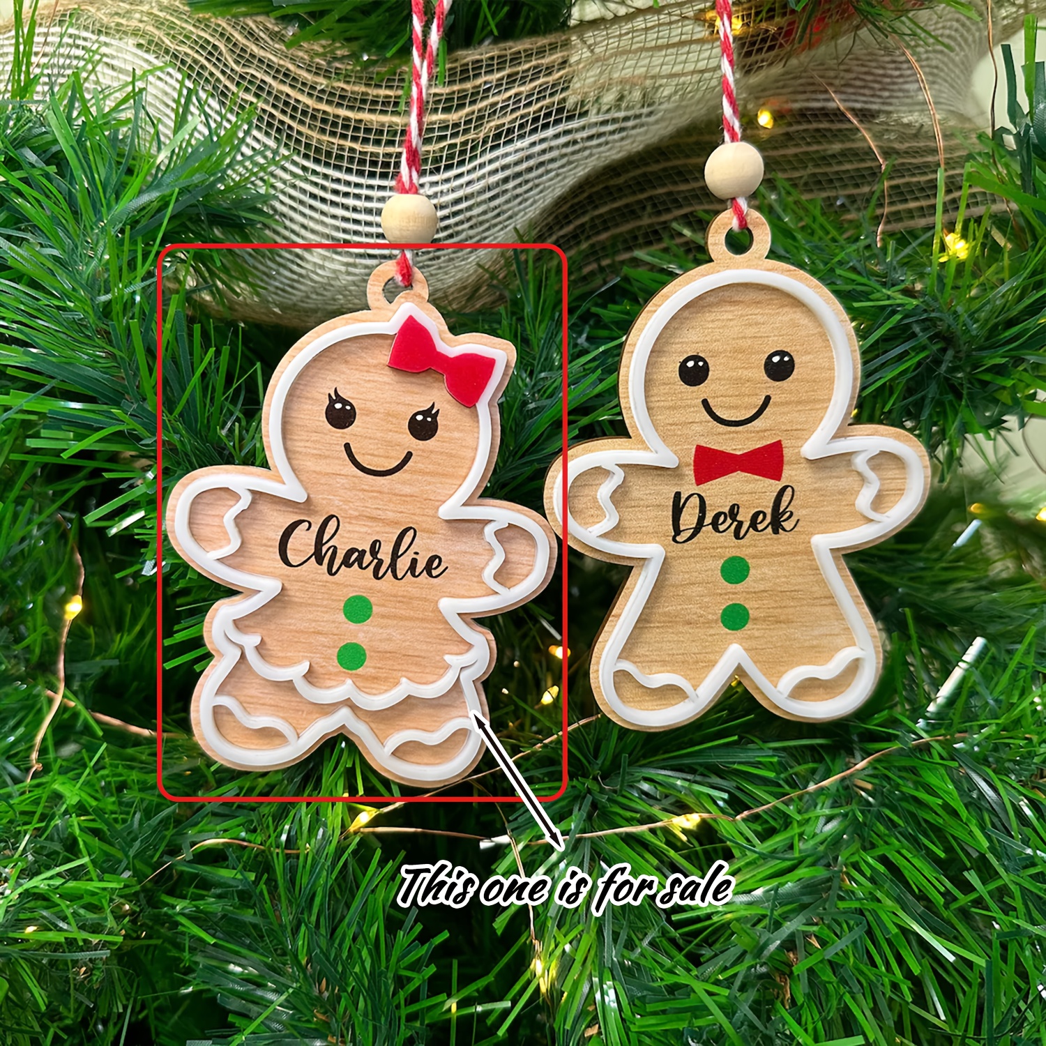 TEMU 【名入れ可能】赤いリボン付き、クリスマスを盛り上げる！パーソナライズできるブのオーナメント。ツリーグッズ、バックパック、ホリデーギフトに最適。