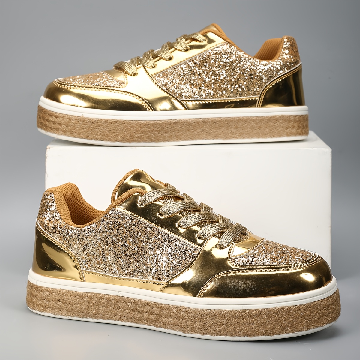 Women's Glittery Golden Low-Top Sneakers Trendy Thick Sole Casual Shoes  with Star Pattern, Lightweight Comfortable Wear, Upper, Fabric