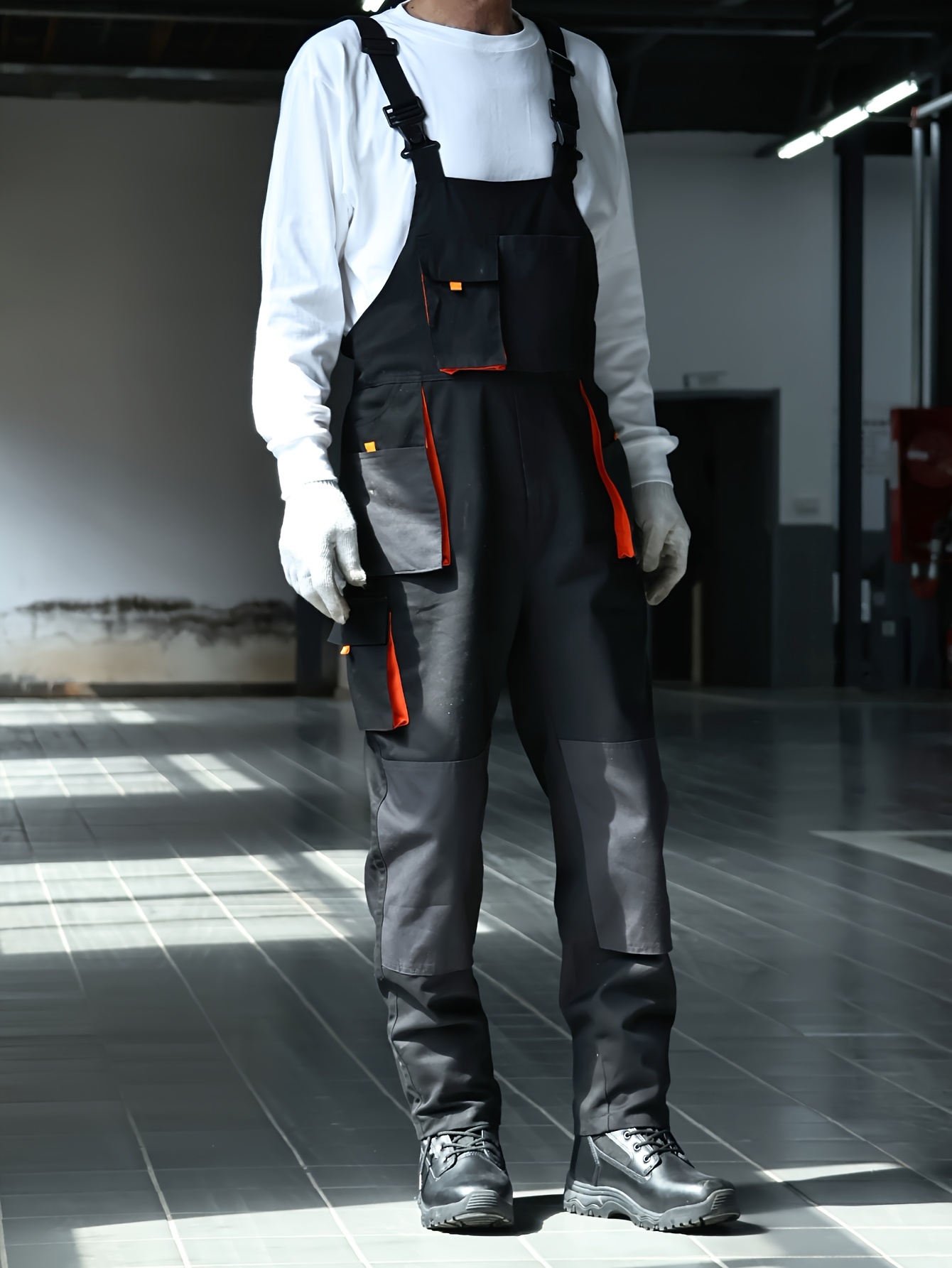 Overoles de Lona para Hombre con Múltiples Bolsillos Negros Bolsillos  Prácticos, Rodillas Reforzadas, Correas Ajustables en los Hombros y Espalda