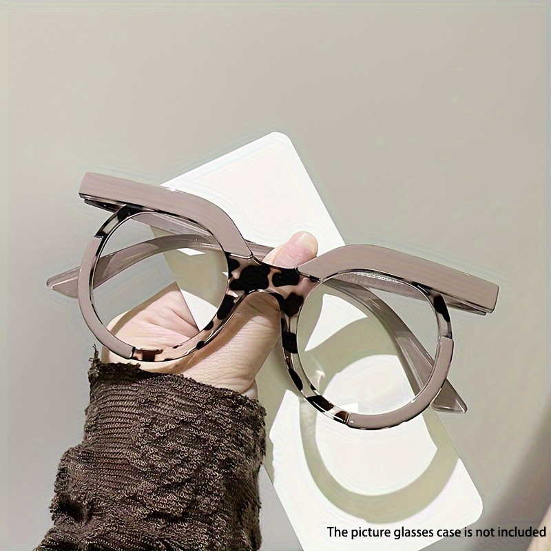 Image of Fashion Owl Shapes Frame Glasses For Women 2024 Trendy Personality Clear Lens Eyewear