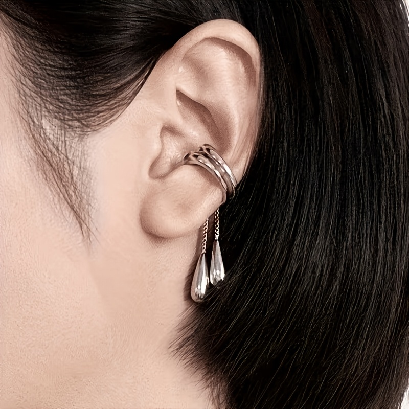 TEMU A Pair Of Stylish Teardrop-shaped Clip-on Earrings For Women, No-piercing Dangling Ear Clips, Minimalist Teardrop-shaped Metal-textured Elegant