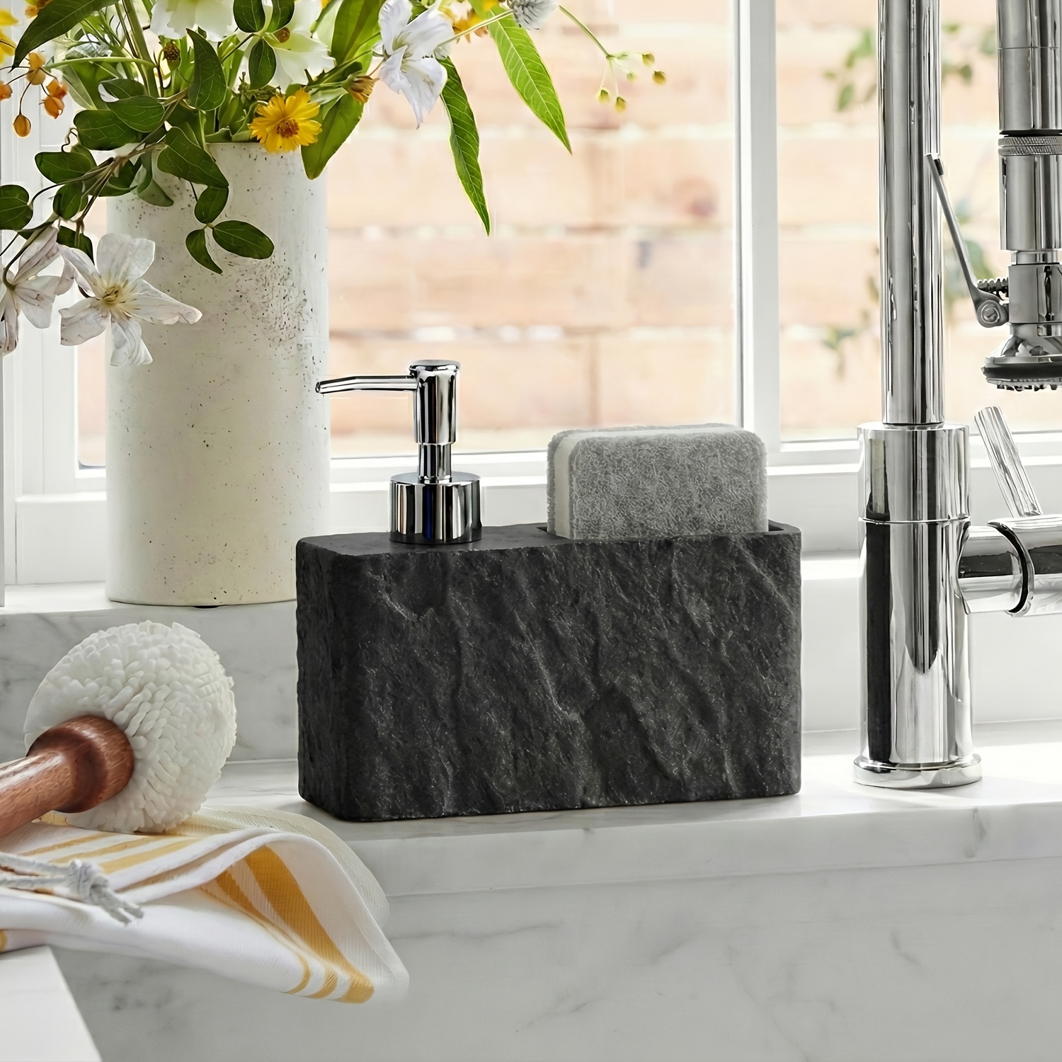 Kitchen Soap Dispenser with Sponge Holder, 2-in-1 Resin Stone Texture Dish Soap Pump and Caddy Organizer for Kitchen Sink Countertop