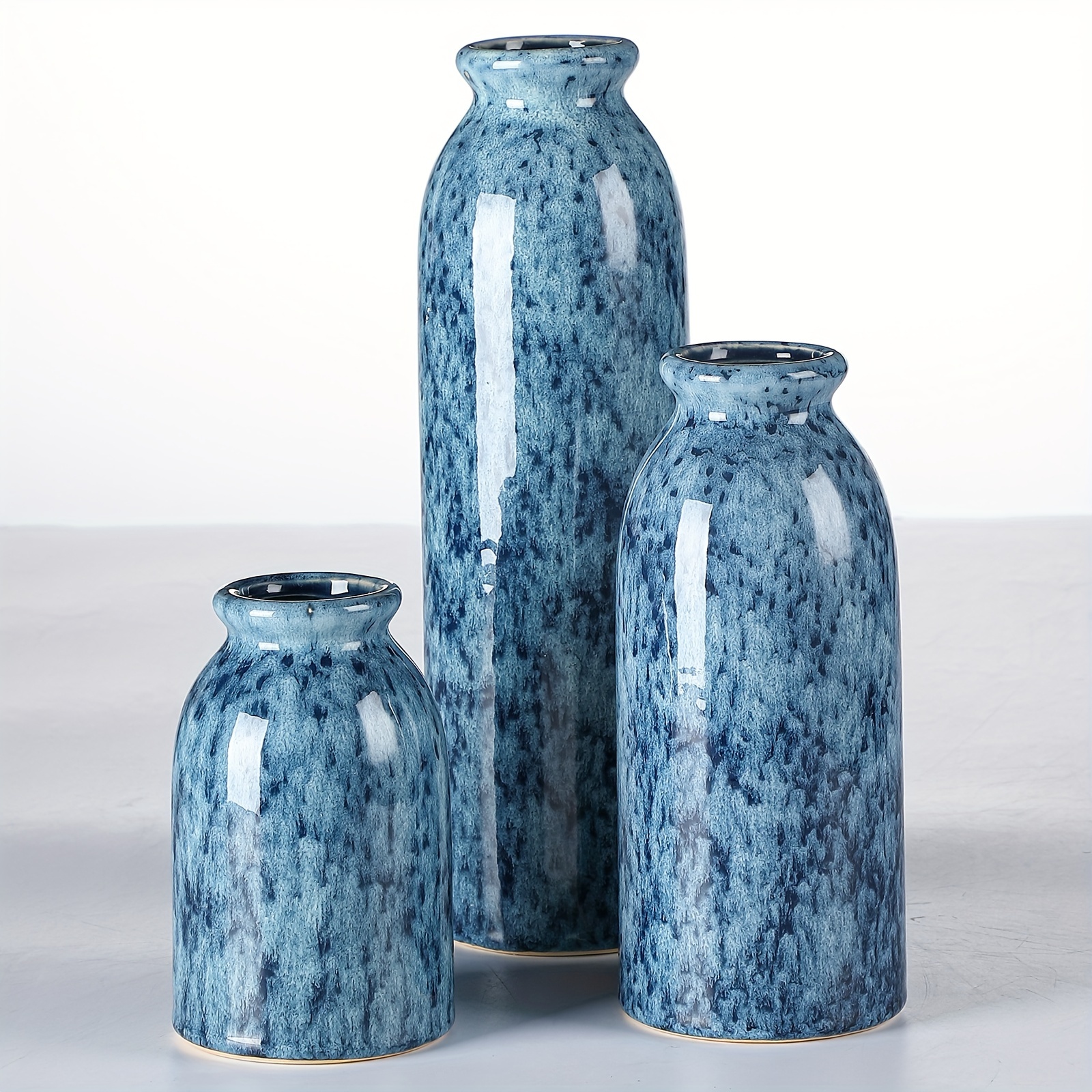 

3pcs Set Blue Ceramic Vases, Vintage Rustic Farmhouse Decorative Vase Collection For Home Decor, Living Room Tabletop, Shelf & Entryway Display, Sizes