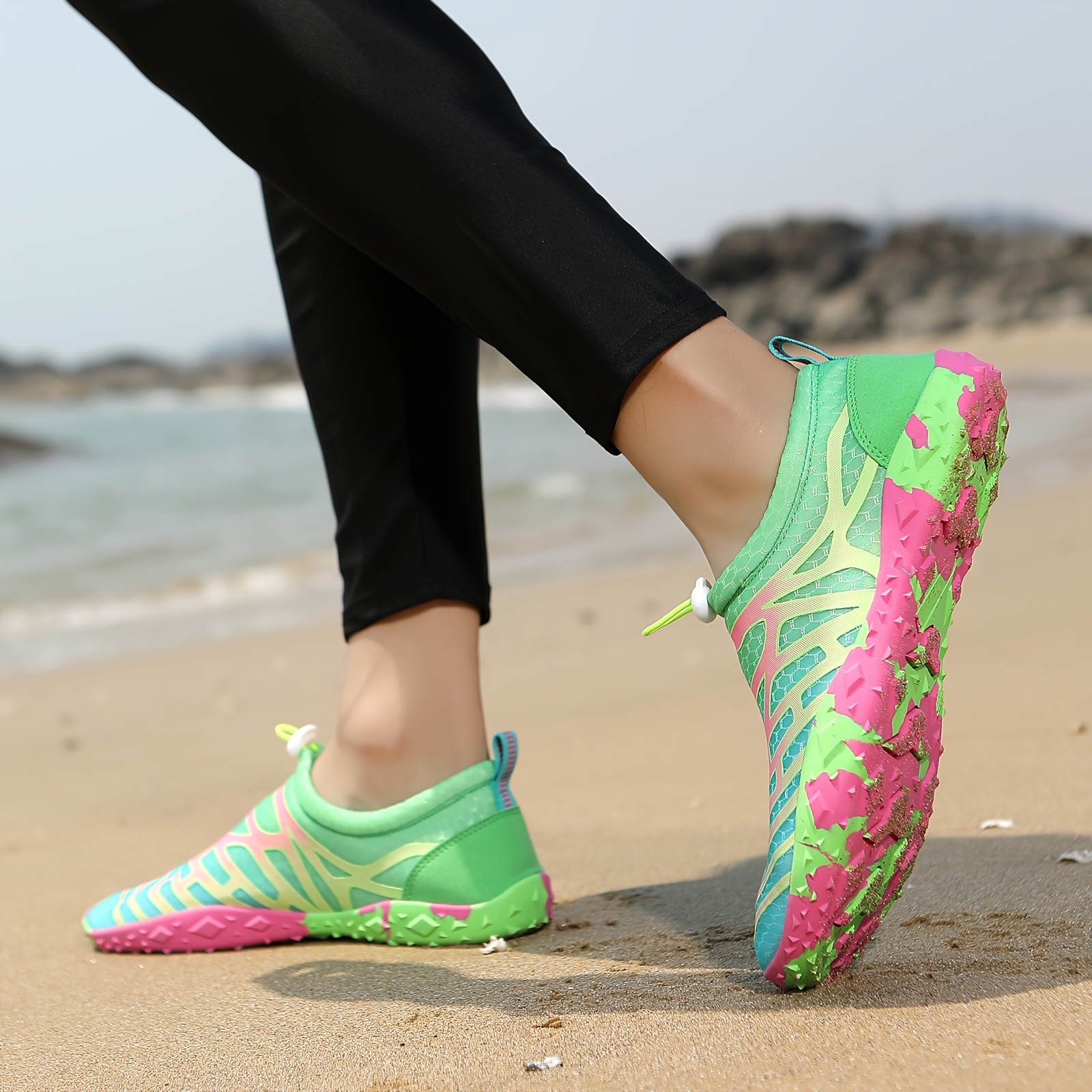 Women's Water Shoes Breathable Striped Beach Sneakers with Non-Slip  Rubber Sole for Swimming, Surfing, Camping Summer Outdoor Activities