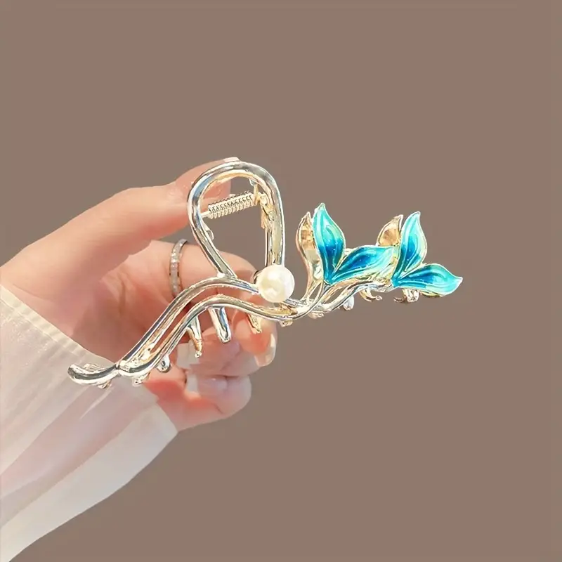 womens luxury fish tail hair clip metallic   shark clip with   elegant updo everyday hairstyle for parties formal events durable hair accessory for women whimsical design intricate   special occasion hairpin fashionconscious women Product details 1