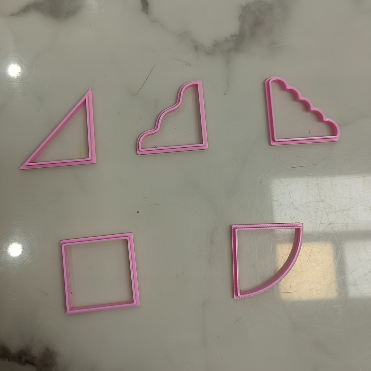 TEMU 5pcs Plastic Polymer Clay Cutter Set With Heart & Geometric Shapes (compatible With Diy Soft Clay For Earrings, Pendants, Hair) - Plastic Molds