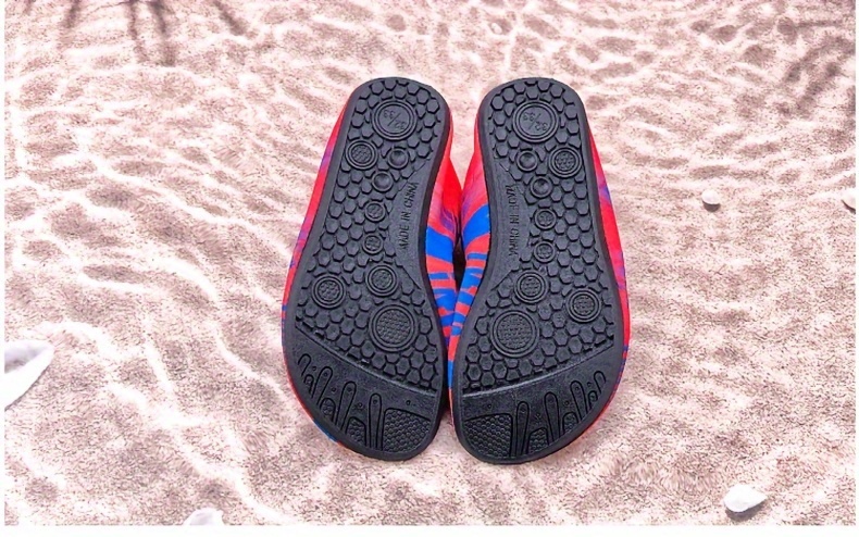 Spider Boy Beach Shoes Red Wading Shoes Lightweight Water Shoes Beach Swimming Girls Water Shoes Swimming Surfing Summer Youngsters's Cartoon Cute Three Spider Webs