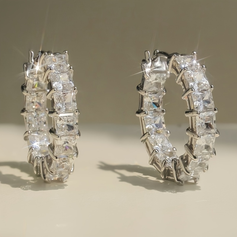 E-shop Eleganter luxuriöser Damen-Party- Date-Schmuck mit eingelegten funkelnden quadratischen synthetischen Zirkonia-Creolen
