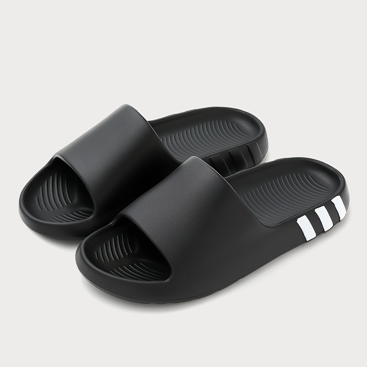 E-shop Herrenmode Pantoletten in Unifarben - EVA Chunky Dicke Sohle Hausschuhe, Bequeme Rutschfeste Schuhe für Indoor- und Outdoor-Aktivitäten
