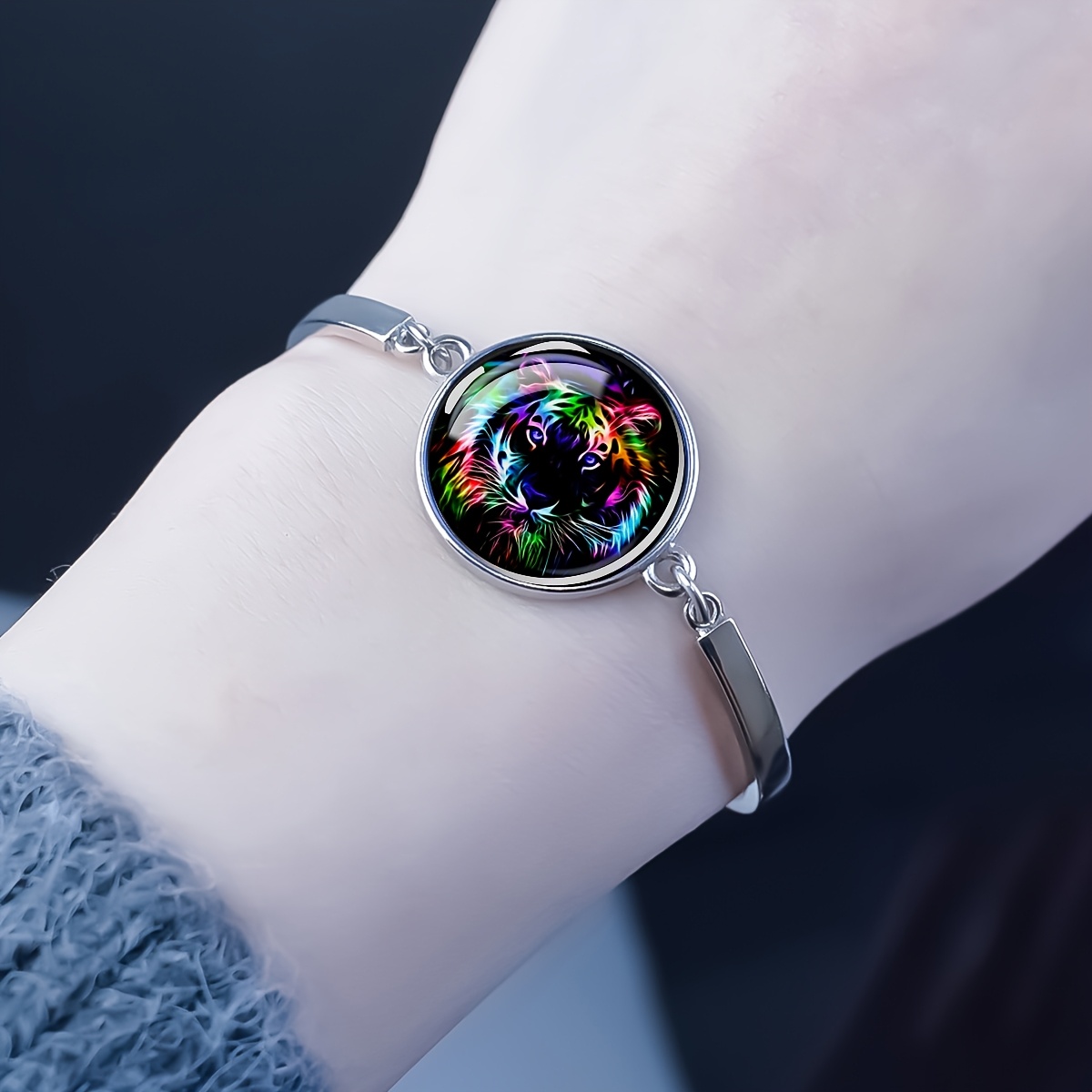 Rainbow Psychedelic Tiger Head Pattern Glass Dome Bangle Bracelet