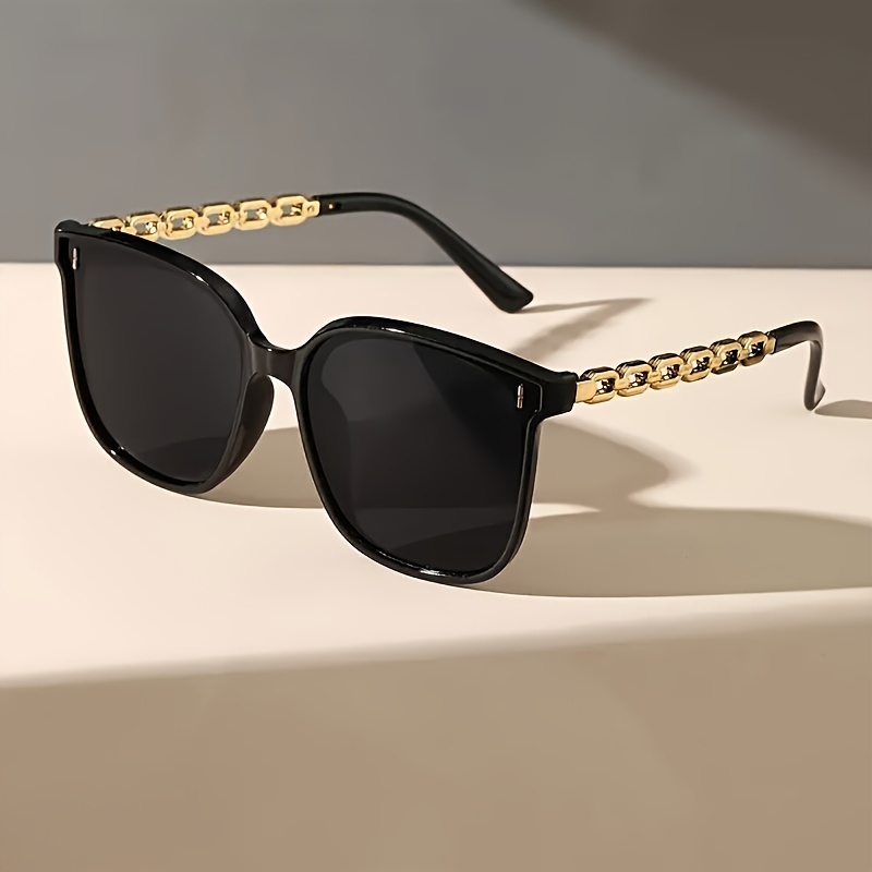 

Chic Women' Fashion Glasses With Chain Detail - , Sporty For Hiking &