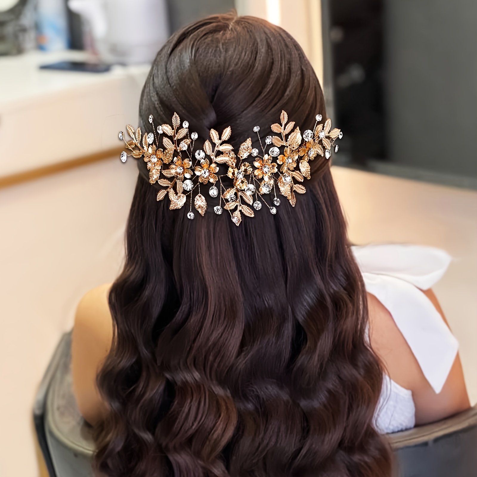 Bridal Wedding Hairstyle Accessories and Headdresses