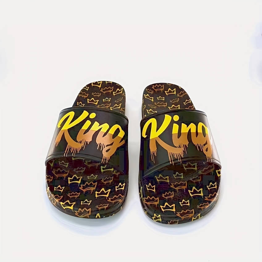 

Men's Printed Graphic Slide