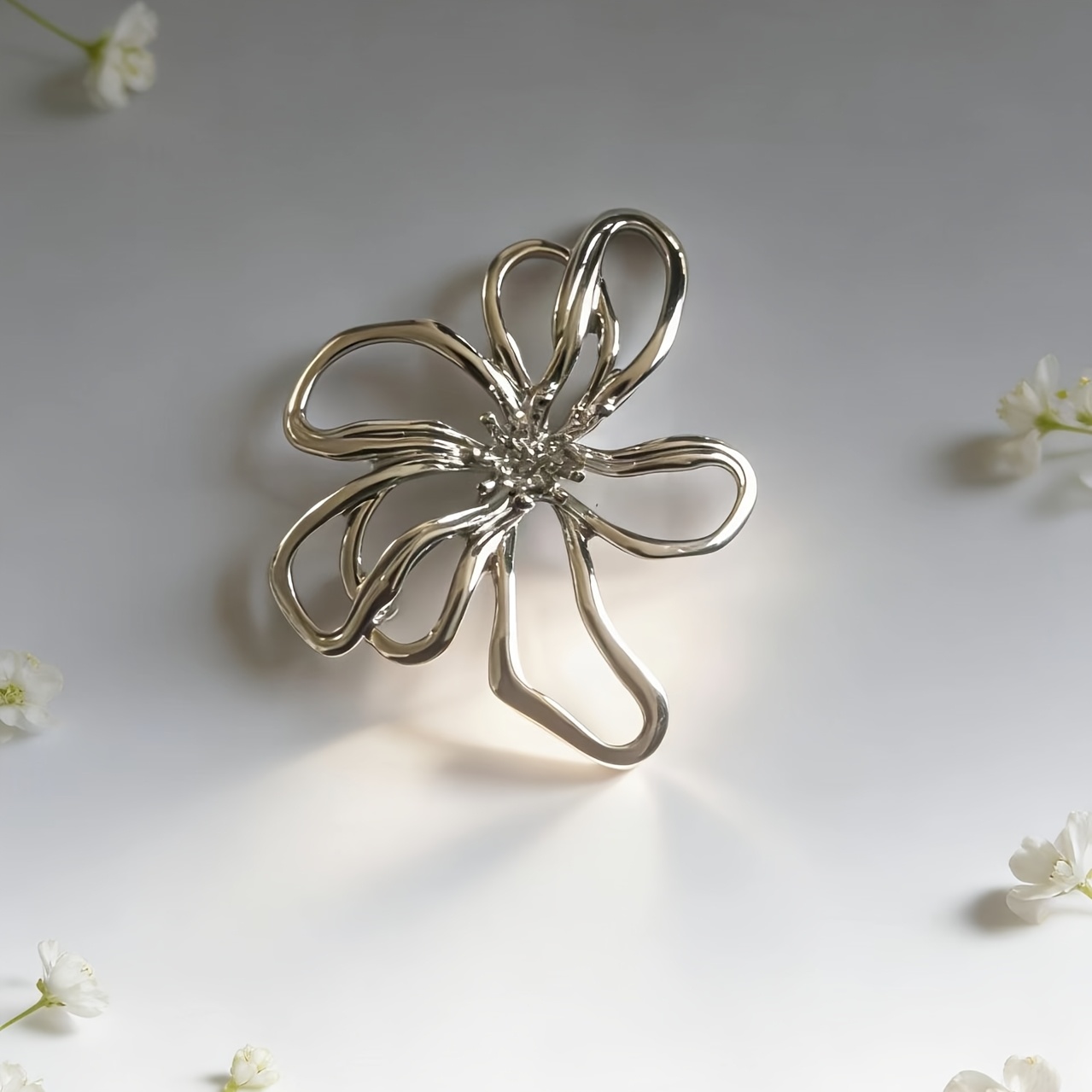 Elegant Hollow-out Floral Brooch