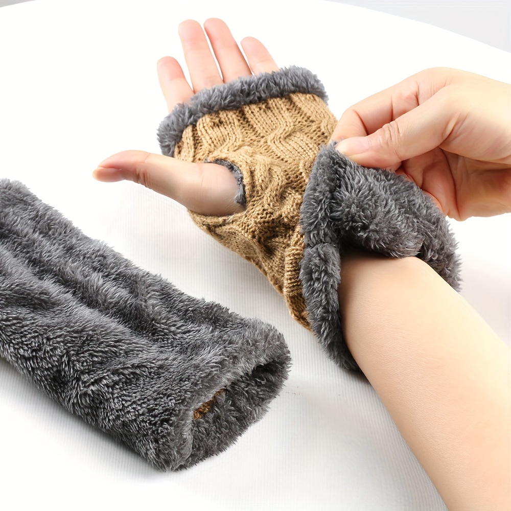 

1pc Cozy Velvet-lined Twist Knit Fingerless Gloves - Soft, & Warm For Winter | Wrist Cover In Gray & Brown | Machine Washable