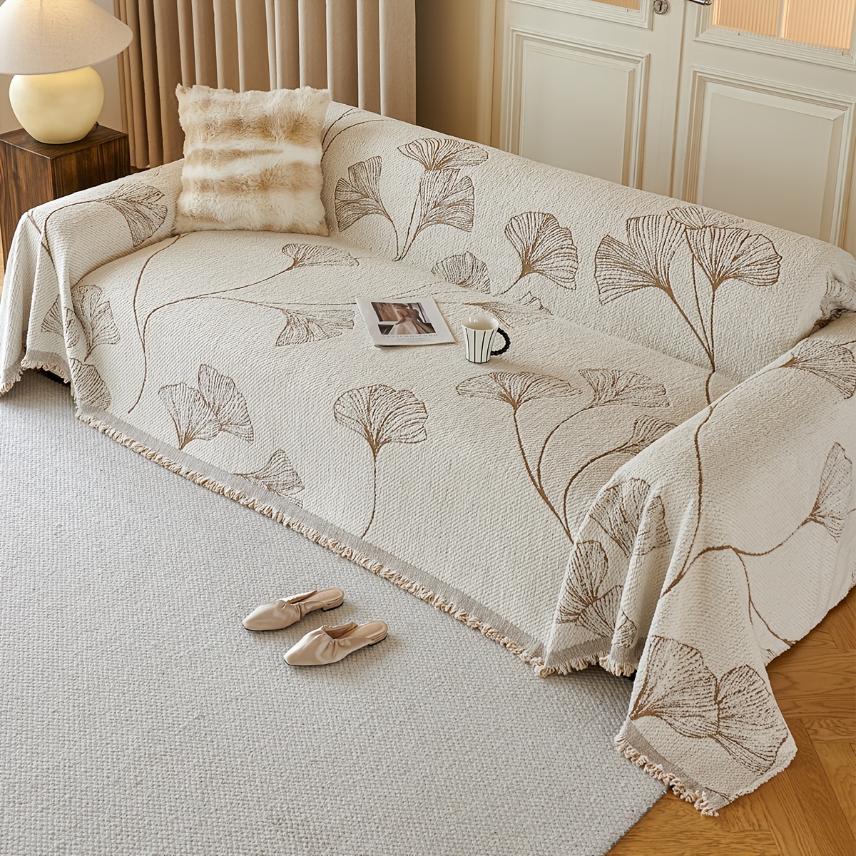 Enable 1pc Autumn Apricot Warm Velvet Sofa Cushion Cover Geometric Floral Pattern Small Floral Lace Anti-Scratch Pet Friendly Non-Slip All Seasons Universal Sofa Towel