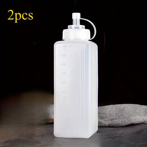 2 pack squeeze sauce bottles large capacity portable kitchen utensils multiple sizes multi purpose leak proof condiment bottles suitable for ketchup jam and salad dressing