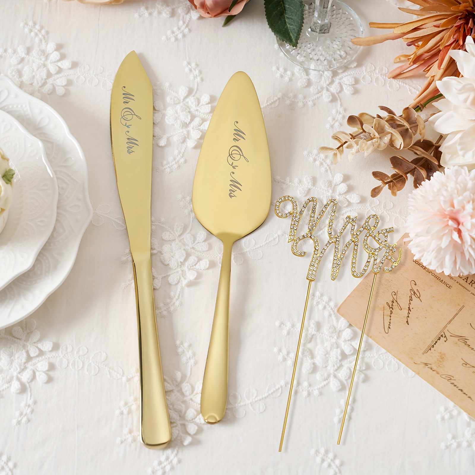 

Wedding Cake Knife And Server Set With Cake Toppers, Mr And Mrs Cake Toppers Bride And Groom Anniversary Engagement Wedding Gifts For Couples
