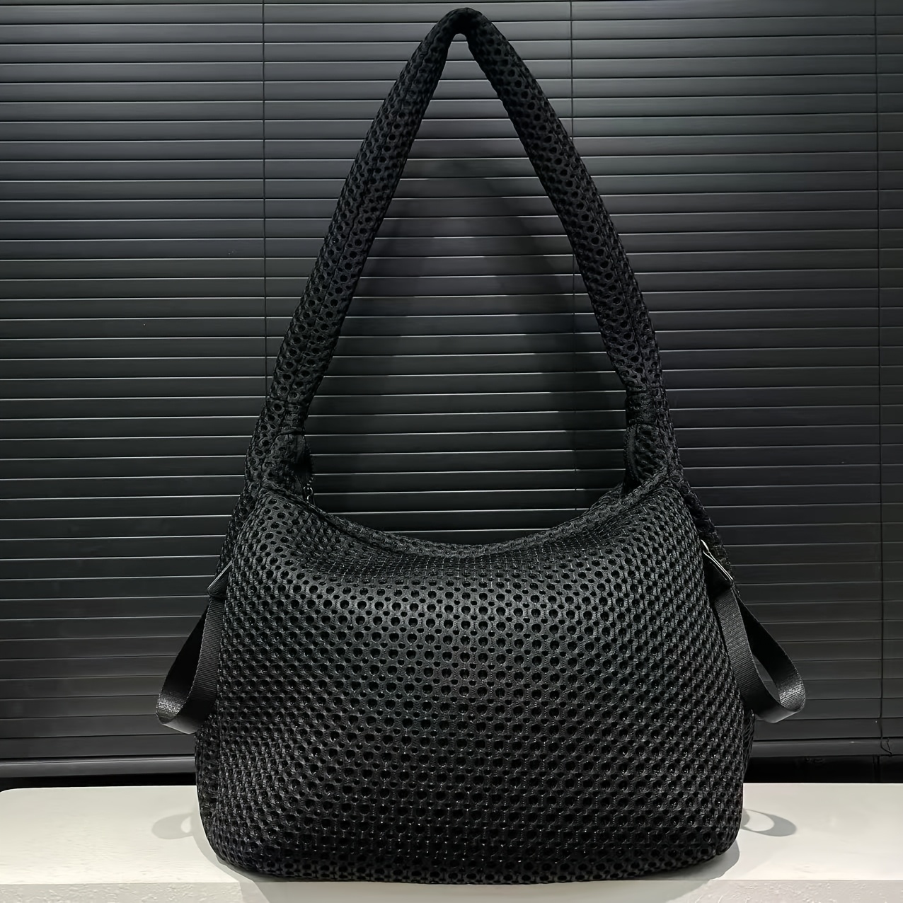 E-shop Damen Große Kapazität Gesteppte Hobo-Tasche – Übergroße Umhängetasche & Schultertasche mit gepolstertem Trageriemen, Nylon-Reißverschluss