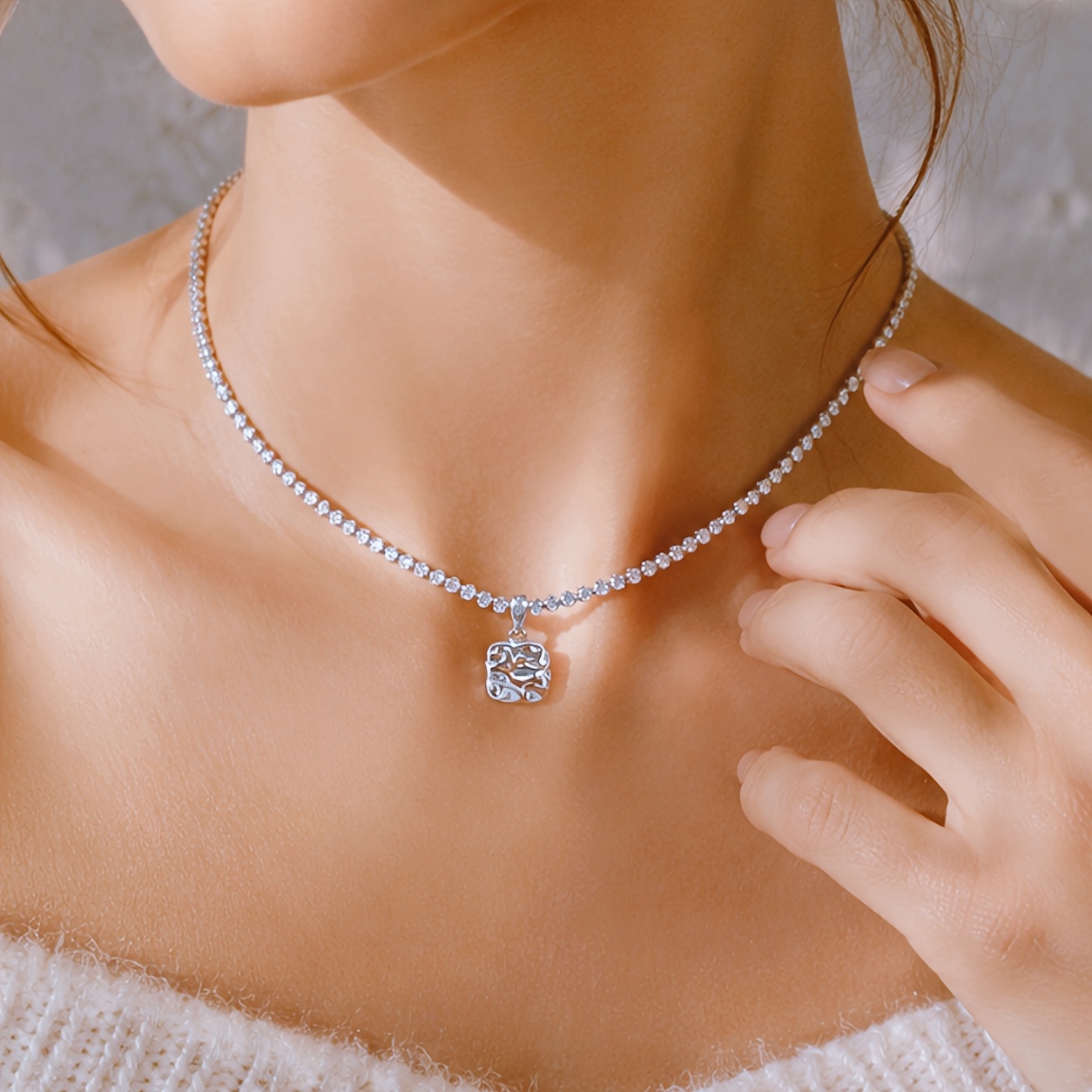 Women's Hammered Square Stainless Steel Zirconia Pendant Necklace