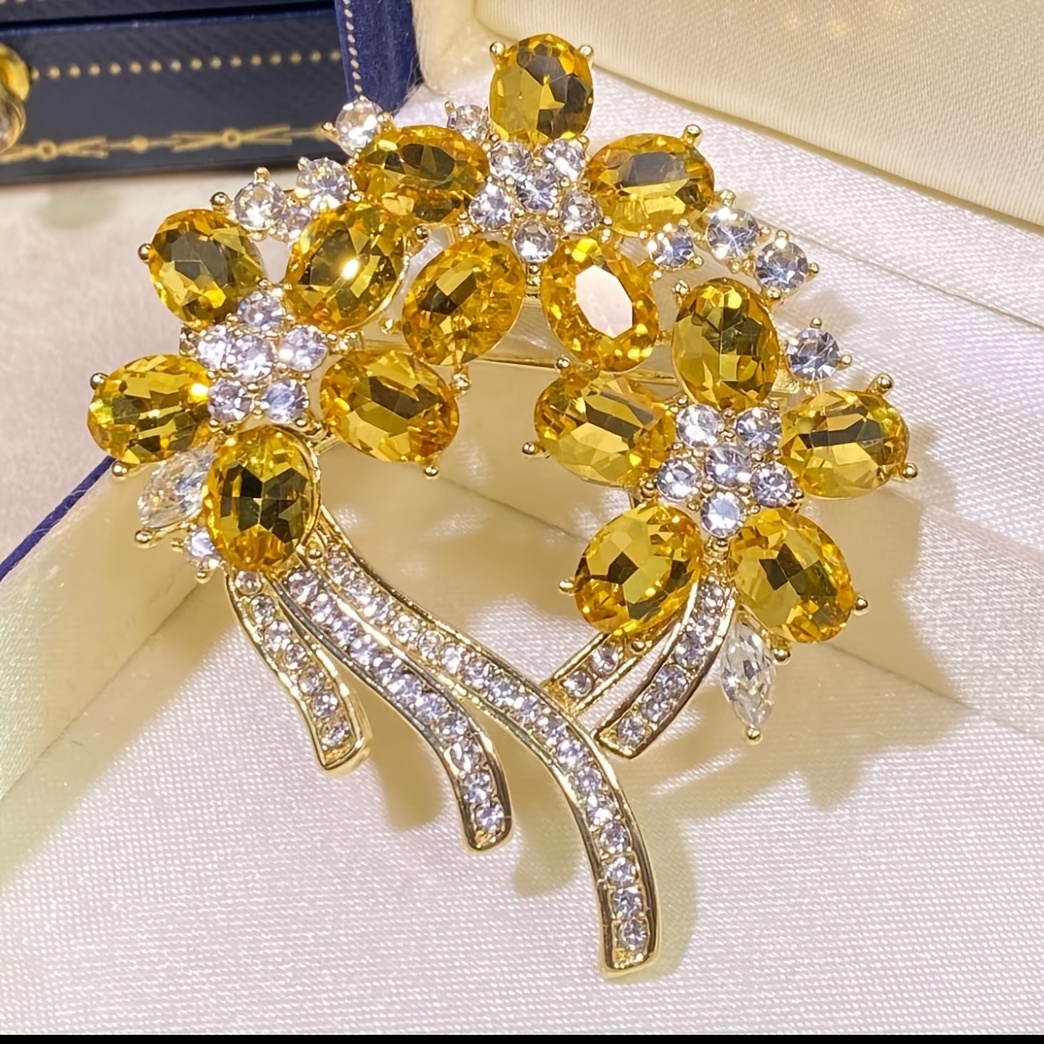 TEMU Light Luxury Yellow Floral Brooch Pin Coat Accessory Holiday Gift Banquet Corsage