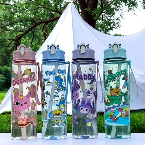 750ML Niedlicher Cartoon-Muster Wasserbecher aus Plastik mit Kordelzug und Strohhalm * für Partys und Reisen * und auslaufsicher