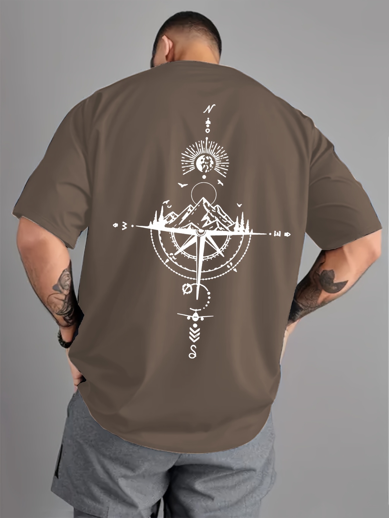 Men's Vintage Compass Print Short Sleeve Crew Neck Casual Sports Thin T-shirt for Summer and Spring, Polyester Versatile Top For Summer