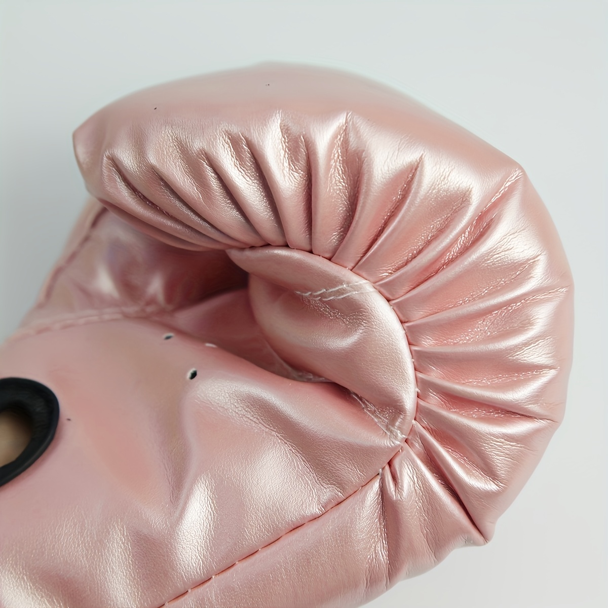 1 пар -   боја pu кожа професионални борбени ракавици за деца, погодни за   по кукмарство, теквондо и мма опрема, за   од 5-12 години, опрема за бокс  , боксерска опрема, бокс   боксео, победувајќи бокс, боксерски ракавици, ракавици за бокс, боксерски завои, рачни завивки бокс, бејзбол клучник, боксачки клучник, ракавици за бокс, победувачки бокс, детски бокс, тајландски бокс, бокс  , борбени завои добар квалитет, женски боксерки, падови за Детали за производот 7