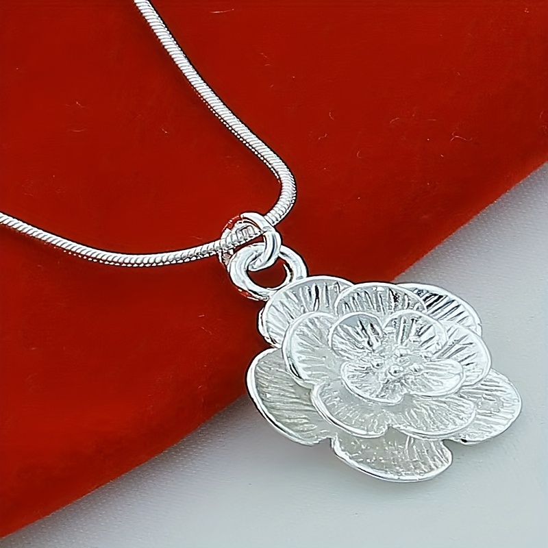 TEMU A Pendant Necklace Featuring , Perfect As A Gift For Birthdays And Holidays